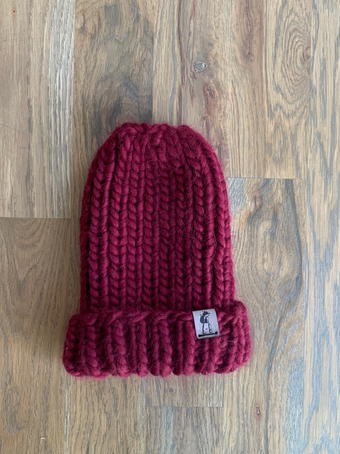 Aspen Beanie - in Bordeaux